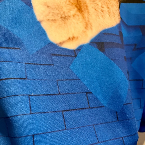 Cat themed sweatshirt with hoodie. Unisex - Picture 6 of 16